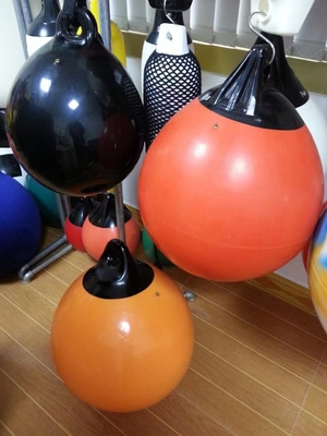 A55 D 21.6 " * H 23.6" ((اینچ) بادکنک ضد اشعه UV قایق Fender Fairway Float Dock Buoy