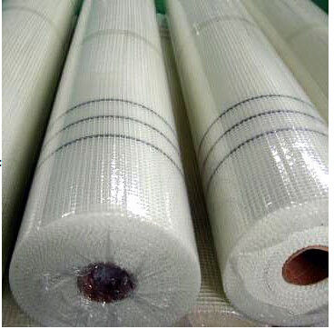 شبکه PVC مقاوم در برابر باد حصار وینیل پوشانده شده پلی استر برای پرچم های بزرگ فرمت تجاری