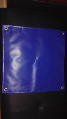 ۷۸۰ گرم پارچه پلی استری پوشیده از PVC ضد آب پوشه کامیون محافظت از UV